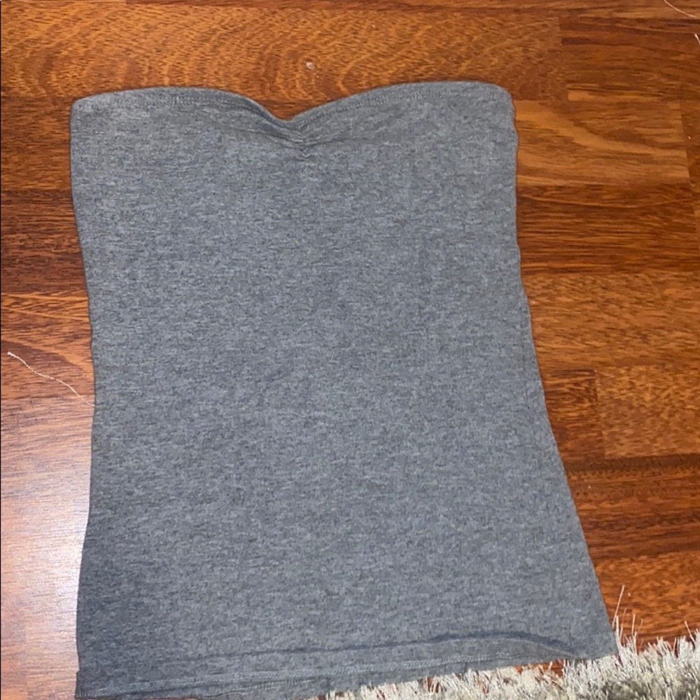 strapless top